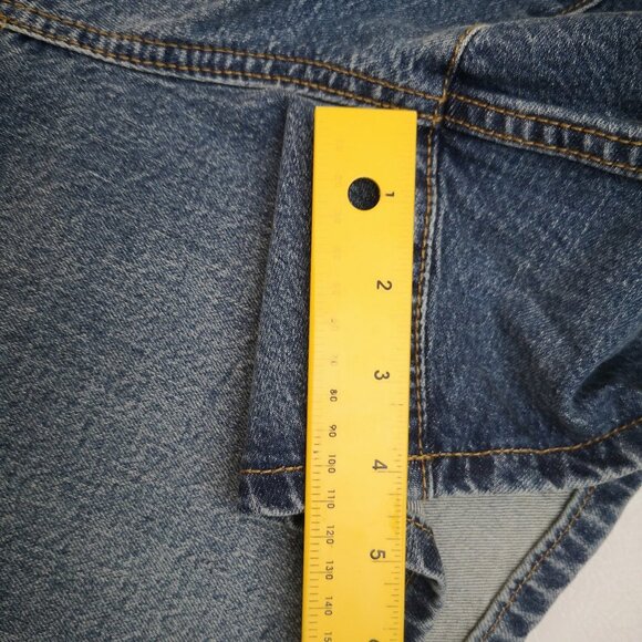 NWT Universal Thread Ladies Size 24W Medium Wash High Rise A-line Jean Shorts - Picture 16 of 16